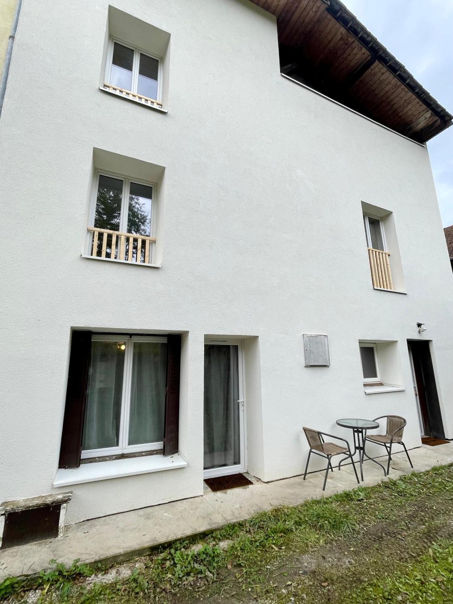 La Belle Donne Maison 6 Personnes Baby Foot Ps4 Holiday home *